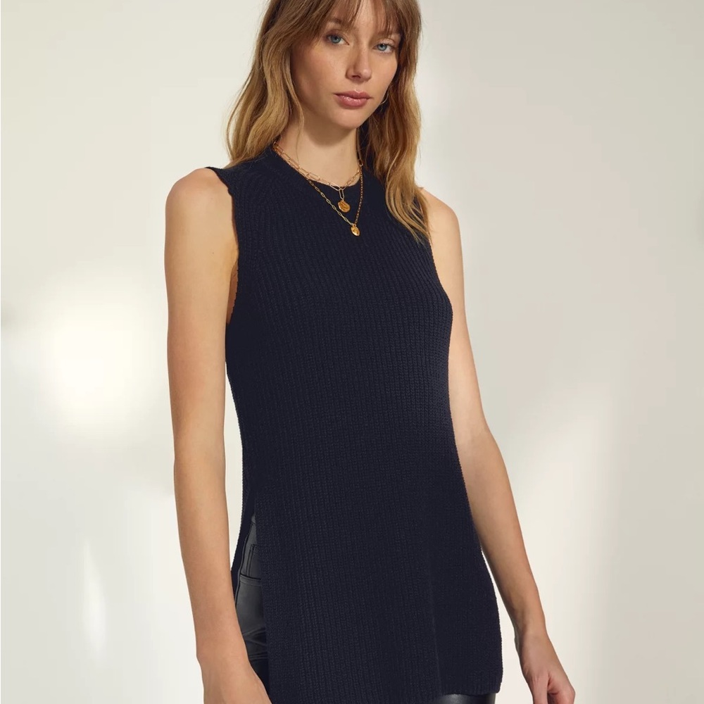 Wilfred Palmier Sweater